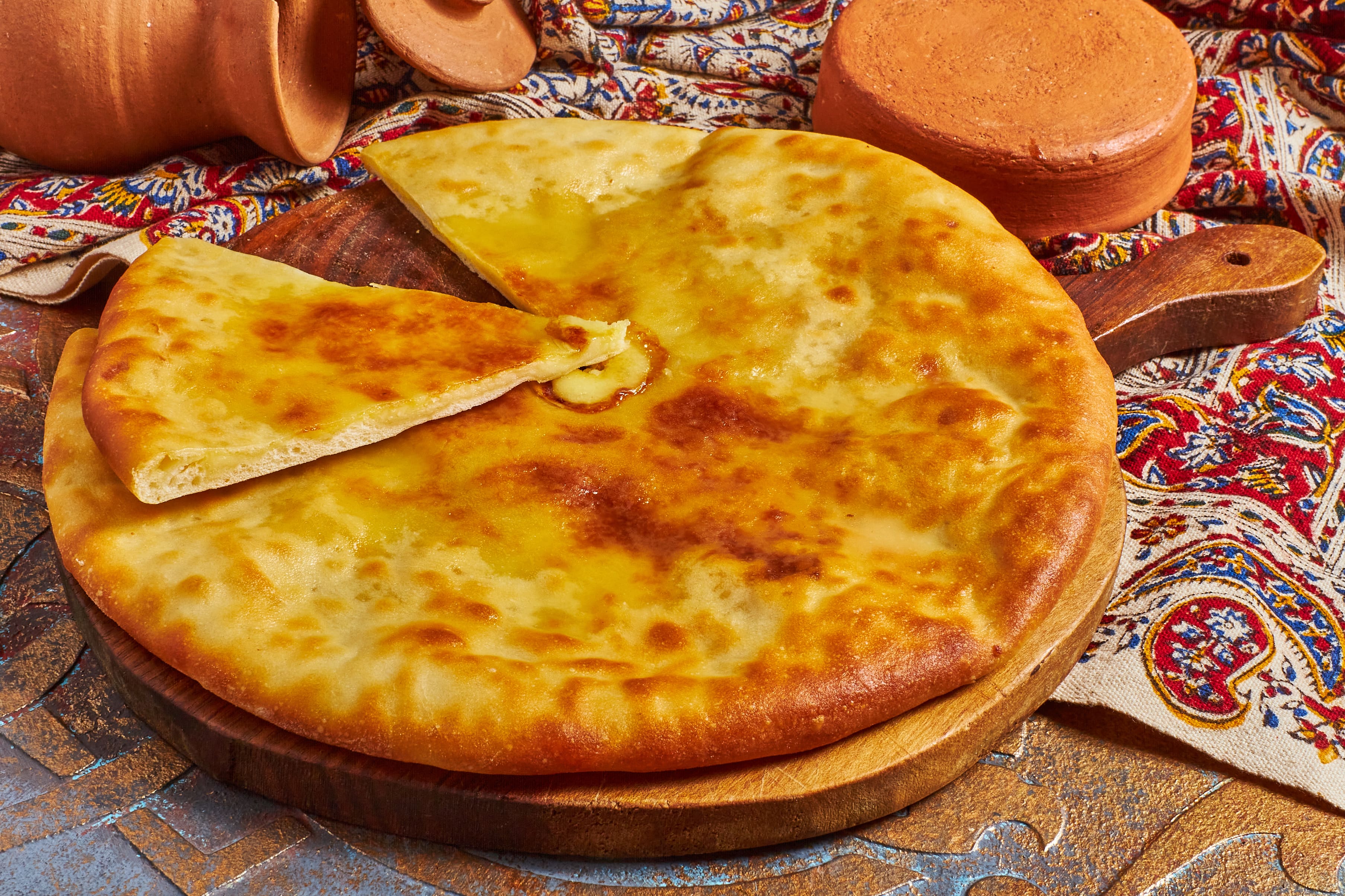 Хачапури с картофельно-сырной начинкой 