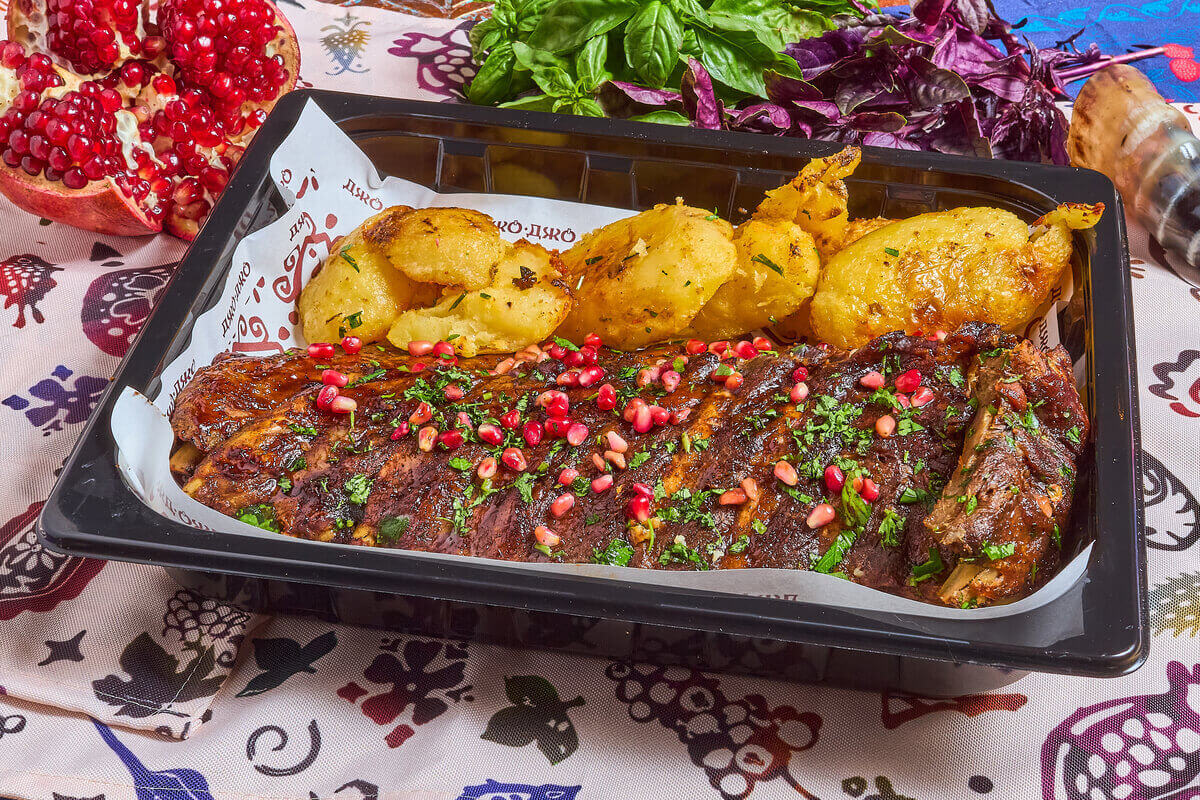 Рёбра в гранатовом соусе 